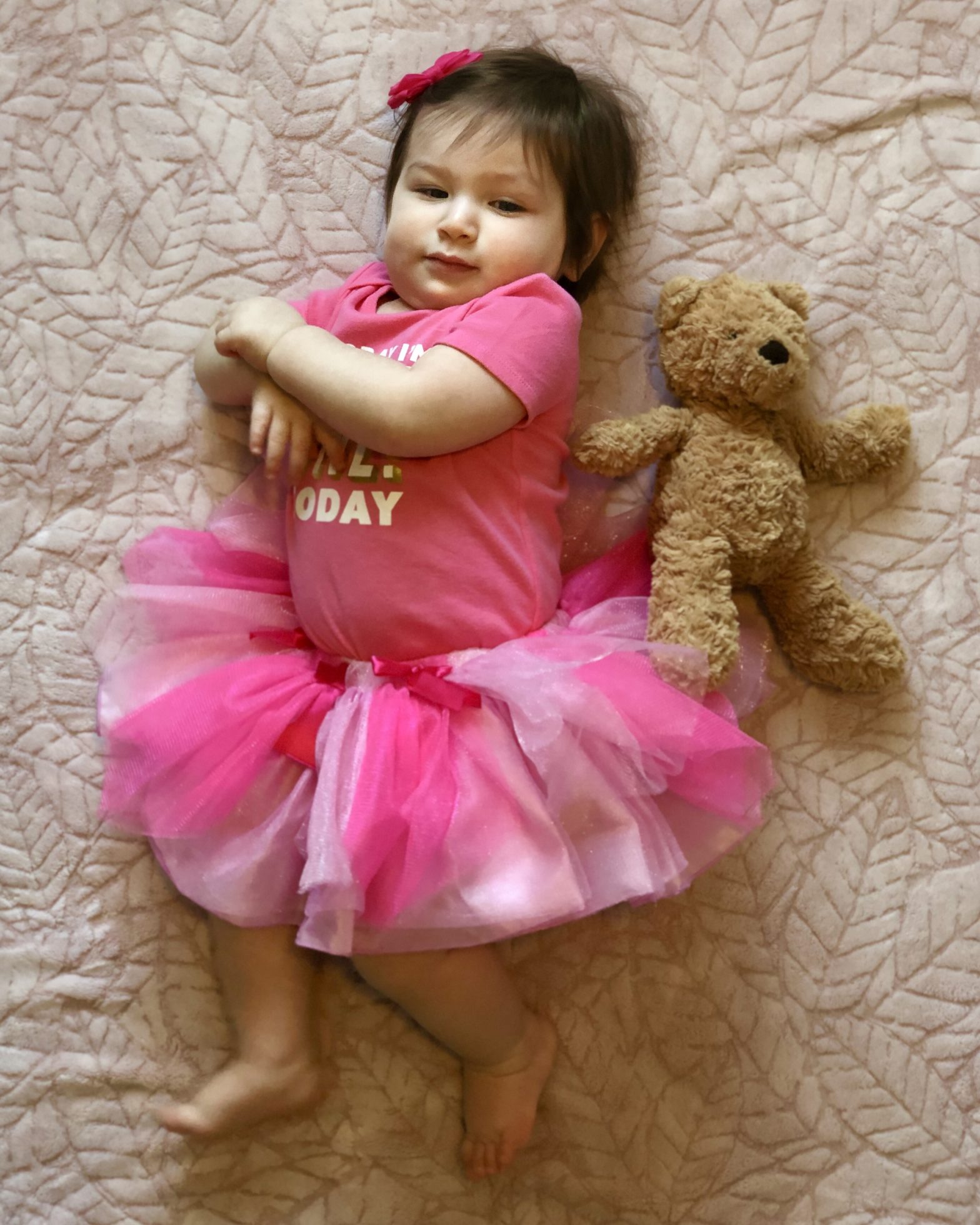 Evie on her first birthday! 🎂🎉